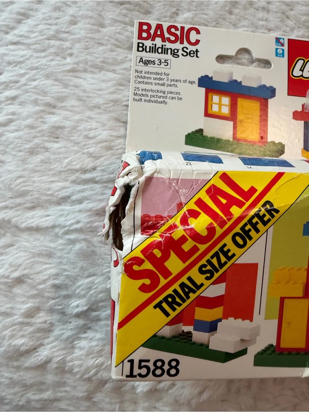 Vintage LEGO Basic Building Set #1588 Special Trial Size Offer 1987 damaged box